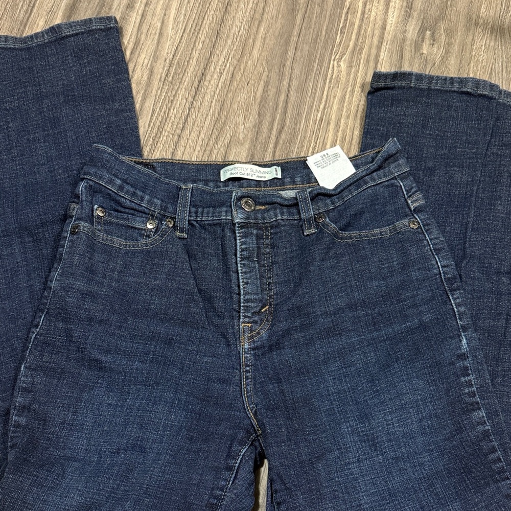 Levi's Dark Indigo Straight-Leg Women's Jeans